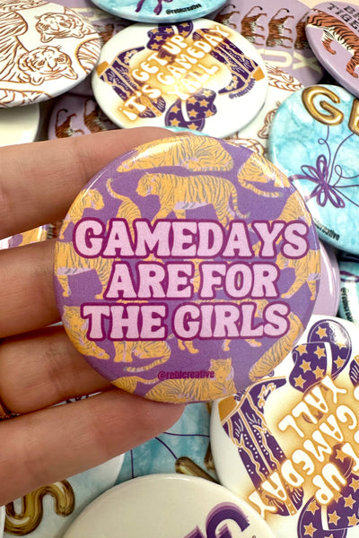 Gameday Girls // Mini Game Day Button
