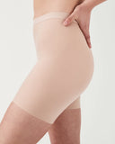 Invisible Shaping Girlshort // beige